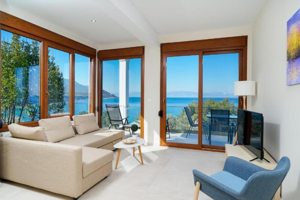 Villa Victoria By La Scala Beach Liménas Eksteriør bilde